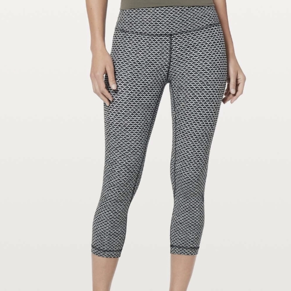 base pace hr tight 28 fleece